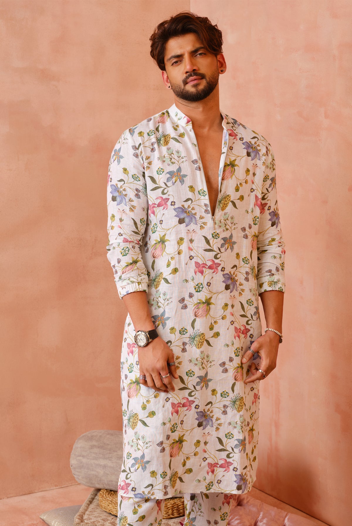 WHITE NARGIS PRINT BOMBER KING KURTA